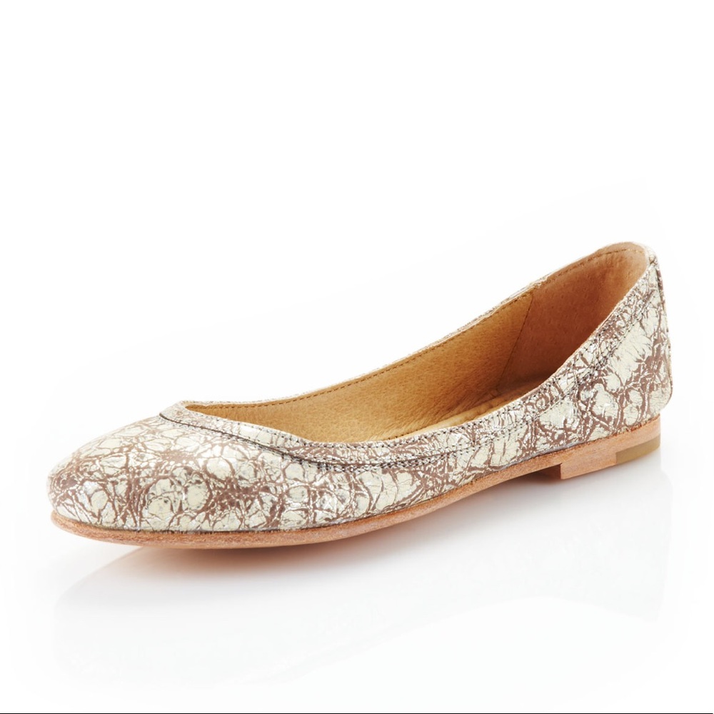 Frye Carson Ballet Flats in Metallic Leather